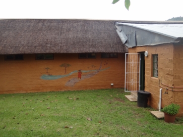 outside kitchen after